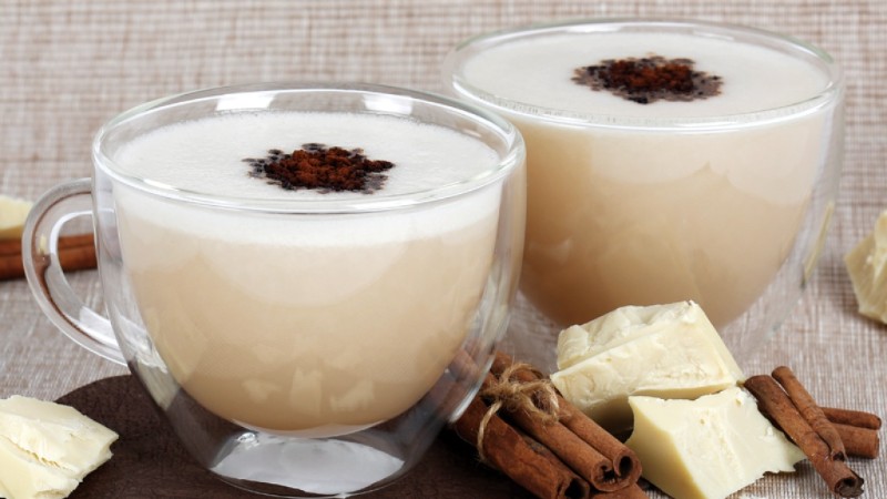 BEYAZ SICAK ÇİKOLATA